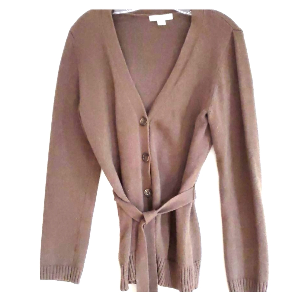 Janeville! Brown cardigan